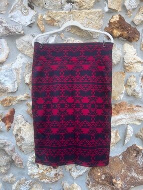 pencil skirt aztec tribal casual L ( size 12-14 )